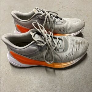 Lululemon blissfeel running shoes size 9 gray and orange